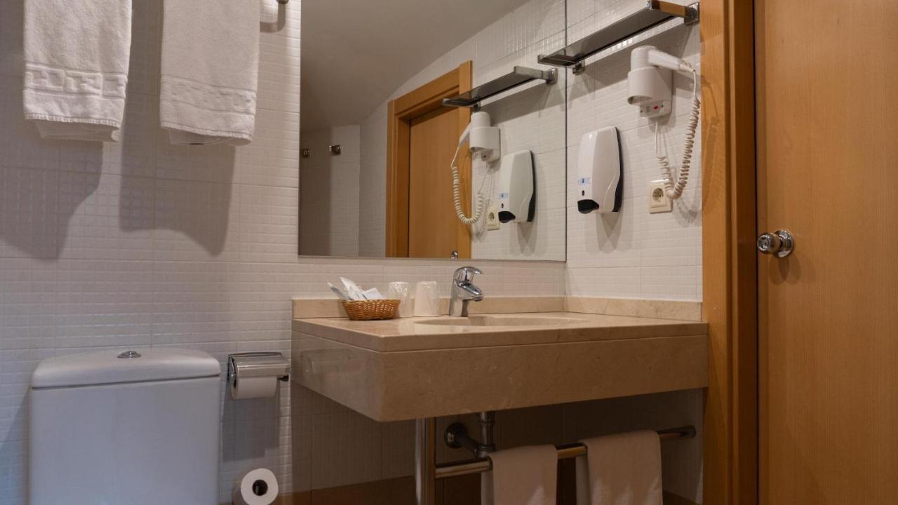 Annapurna M&P Aparthotel Ордино Екстериор снимка